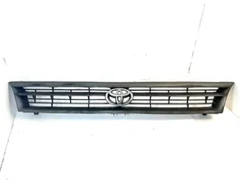 Toyota Corolla E110 Grille calandre supérieure de pare-chocs avant TY07158