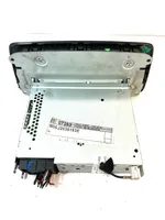 Seat Ibiza IV (6J,6P) Radio / CD-Player / DVD-Player / Navigation W06J2035153E