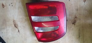 Skoda Fabia Mk1 (6Y) Lampy tylne / Komplet YU3X13A603Aab