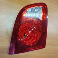 Hyundai Santa Fe Lampy tylnej klapy bagażnika 924052B0