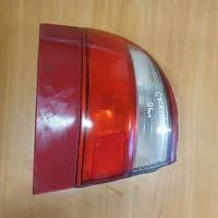 Toyota Carina T190 Galinis žibintas kėbule 8155105010