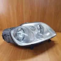 Volkswagen Touran I Lampa przednia 1T0941006F