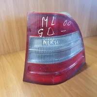 Mercedes-Benz ML W163 Lampa tylna A1638200464