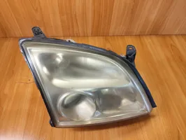 Opel Vectra C Lampa przednia 15588800