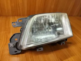 Subaru Forester SF Lampa przednia 