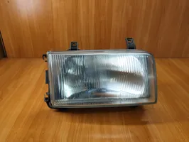 Volkswagen Transporter - Caravelle T4 Headlight/headlamp 302136