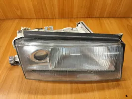 Skoda Octavia Mk1 (1U) Lampa przednia 24608600