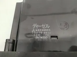 Mitsubishi Montero Panel klimatyzacji MR958005