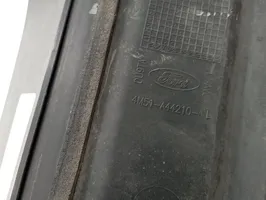 Ford Focus Takaluukun/tavaratilan spoileri 4M51A44210AL