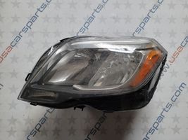 Mercedes-Benz GLK (X204) Lampa przednia A2048201339