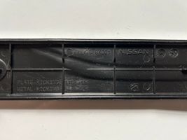 Nissan Leaf I (ZE0) Front sill trim cover 999G68X001