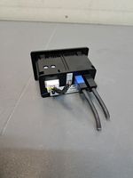 Infiniti Q50 Connecteur/prise USB 284H34GA0A