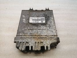 Volkswagen II LT Calculateur moteur ECU 074906021P