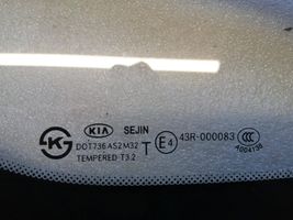 KIA Carens III Fenêtre triangulaire avant / vitre 43R000083