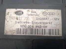 Audi 80 90 S2 B4 Centralina/modulo scatola del cambio 097927731