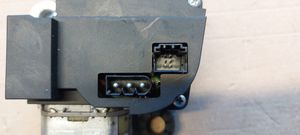 BMW 5 E39 Wischermotor Heckscheibe 8361640