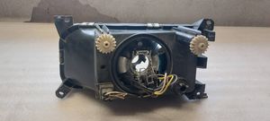 Volkswagen PASSAT B3 Lampa przednia 357941018