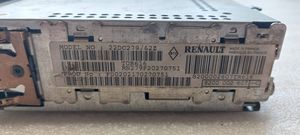 Renault Laguna II Panel / Radioodtwarzacz CD/DVD/GPS 8200002607