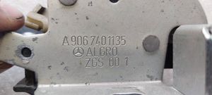 Mercedes-Benz Sprinter W906 Etuoven lukko A9067401135