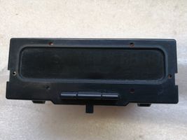 Renault Laguna I Monitori/näyttö/pieni näyttö P7700428029A