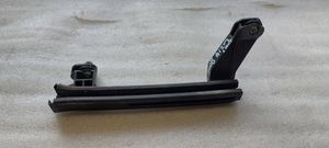 Peugeot 5008 Rail de pare-brise de porte arrière 9683929980