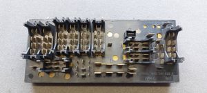 Audi 80 90 B2 Fuse box set 443941822A