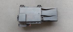 Volkswagen Golf IV Relais de batterie fusible 1J0937550