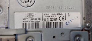 Ford Mondeo Mk III Unité principale radio / CD / DVD / GPS 3S7T18K931CB