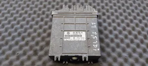 Volkswagen II LT Calculateur moteur ECU 074906021AK