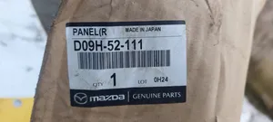 Mazda 2 Błotnik przedni D09H52111