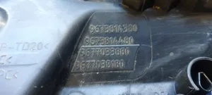 Citroen C3 Priekšējais lukturis 9673814380