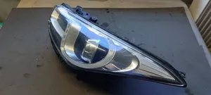 Hyundai i40 Faro delantero/faro principal 921013Z090