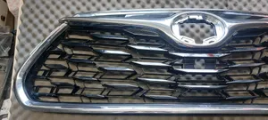 Toyota Highlander XU70 Front bumper upper radiator grill 531110E260