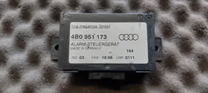 Audi A6 S6 C5 4B Hälytyksen ohjainlaite/moduuli 4B0951173