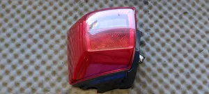 Peugeot 4007 Luz trasera/de freno 22087919