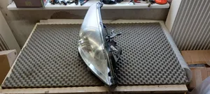 Peugeot 3008 I Lampa przednia 9685472680