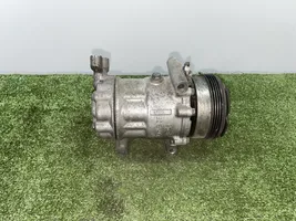 Renault Clio II Air conditioning (A/C) compressor (pump) 8200618853