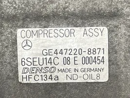 Mercedes-Benz A W168 Ilmastointilaitteen kompressorin pumppu (A/C) 447220-8871