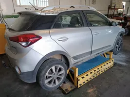 Hyundai i20 Active Portiera anteriore 