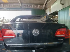 Volkswagen PASSAT Galinis dangtis (bagažinės) 