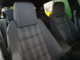 Volkswagen Golf VI Sedile anteriore del passeggero 