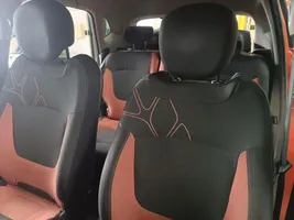 Renault Captur Fotel przedni kierowcy 