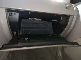 Volvo XC90 Glove box 