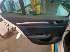 Renault Megane II Boczki / Poszycie drzwi tylnych 