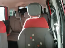 Fiat Panda II Fotel przedni kierowcy 