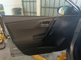 Toyota Auris E180 Rivestimento del pannello della portiera anteriore 