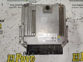 Peugeot 207 CC Sterownik / Moduł ECU 0281013666