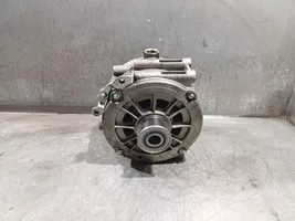 Mercedes-Benz E W210 Generatore/alternatore 10480404