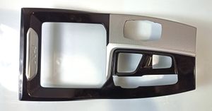 BMW X4 G02 Inserti decorativi cornice della consolle centrale 020915