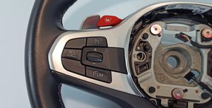 BMW M5 Steering wheel 020599